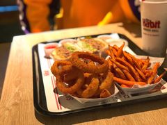 洋葱圈-The Habit Burger Grill 哈比特汉堡(复兴soho店)