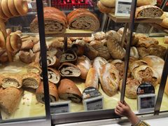 -Olé精品超市(广州太古汇店)