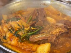 -喇喇排骨火锅·传统韩式脊骨汤(望京西园总店)