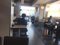 大堂-李先生牛肉面大王(东营友谊广场店)