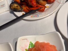 -领鲜活海鲜榴莲自助火锅(东门店)