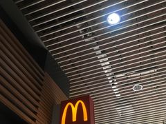 门面-麦当劳(海岸城店)