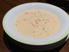 奶油海鲜汤-萨莉亚意式餐厅(杭州滨江天街店)