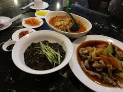 -桃园中华料理炸酱面(燕儿岛路店)