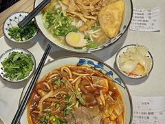 -鑫花溪牛肉米粉(凤凰街创始总店)