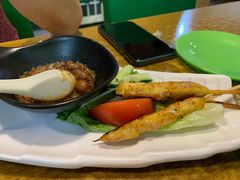 沙爹鸡肉串-热浪岛马来餐厅