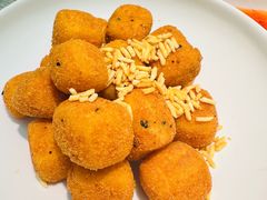 -大树餐厅(环球港店)