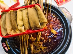 -钢管厂五区小郡肝串串香(蜀都万达店)