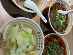 -杨三孃跷脚牛肉(中粮鸿云悦街店)