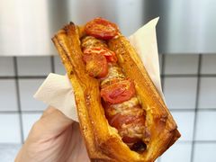 香肠起酥包-OUR Bakery(三里屯太古里店)