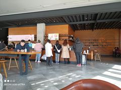 -星巴克(延吉百利城店)