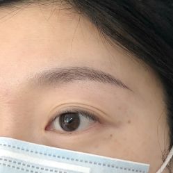 -一个差评成就的纹眉店