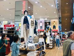 -优衣库(深圳万象天地旗舰店)