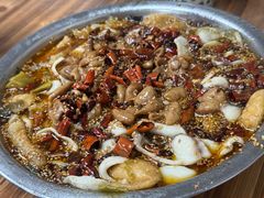 酸菜鱼-黑皮酸菜鱼(三山街店)