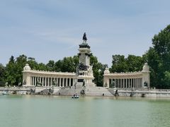 -阿方索十二世纪念碑