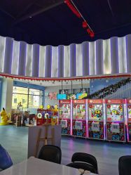 -Mr·Kuma酷么先生雪之乐园