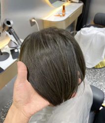-Tloml salon