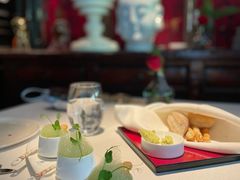 -弦月窗LUNETTE BY AMANDA(复兴路店)