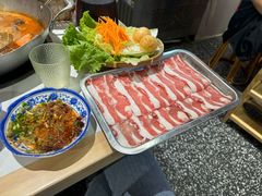-王奋斗贵州酸汤牛肉火锅