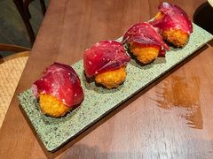 -Laures·月桂西班牙碳烤餐厅(十尚坊店)