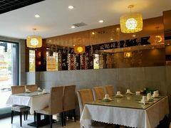 大堂-黄家饺子东北特色菜馆(湖滨商业街店)