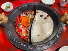 -袁老四重庆老火锅(桐梓坡店)