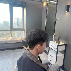 -藤野造型烫发染发