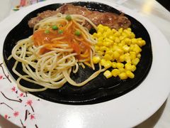 -豪客来牛排(中央花苑店)