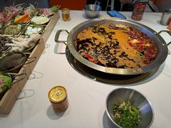 -潮火锅·麻辣牛肉火锅(观音桥方圆·LIVE店)