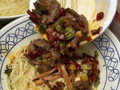 -李与白包子铺(桐梓林店)