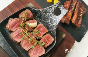 Stone-Grilled Beef Tenderloin Steak