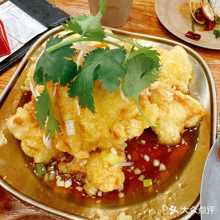 没想到在上海也能吃到这么好吃的烧烤店[调皮]