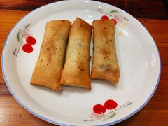 -上海特色小笼店(铁岭路90弄小区店)