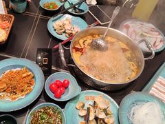 -老城鲜·小海鲜贝贝煲火锅(壹方城店)