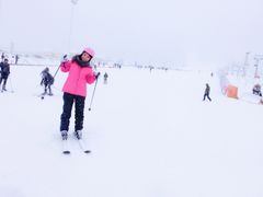 -丝绸之路山地度假区滑雪场