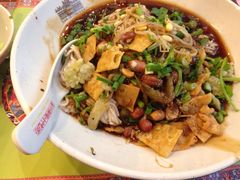 -海口骑楼小吃街