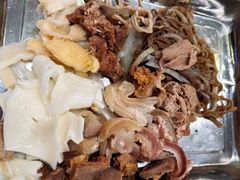 -金鼎雪山牦牛杂火锅(理县总店)