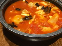 -渝是乎川渝小炒(新世界百货望京店)