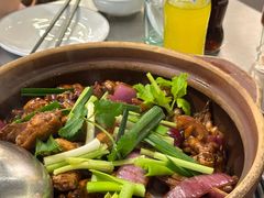 -胡须佬鸡煲四季火锅店(石厦西村直营店)