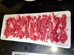 -潮汕三宝鲜牛肉火锅