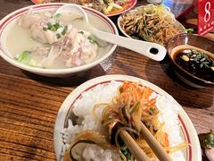 -老方桌烂蹄花川菜馆(九龙坡店)