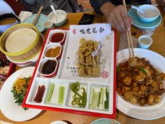 -肘子酥·天津菜·特色捞面(德云社店)