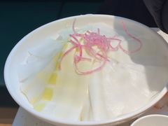 -三人行骨头王火锅(长寿店)