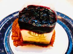 蓝莓芝士蛋糕-COVA 餅店及餐廳(太古广场店)