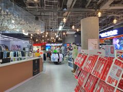 -YONEX苗江运动城(源深店)