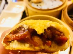 酥皮焗叉烧包-添好运点心专门店(深水埗店)