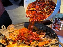 -鸣记脆皮烤鱼·海鲜烤鱼(三八广场店)