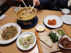 -关东小磨东北菜(上海长风大悦城店)