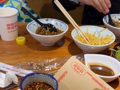 -怪噜范·老贵阳街头名小吃(鸿通城店)