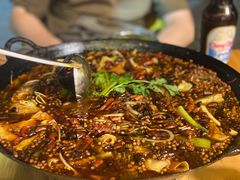 -鸿顺老铁锅美蛙鱼府(解放碑店)